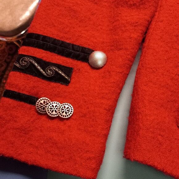 Carson Red Boiled Wool Artisan Multi-Size/Design Buttons Women's Large Jacket - Picture 5 of 14